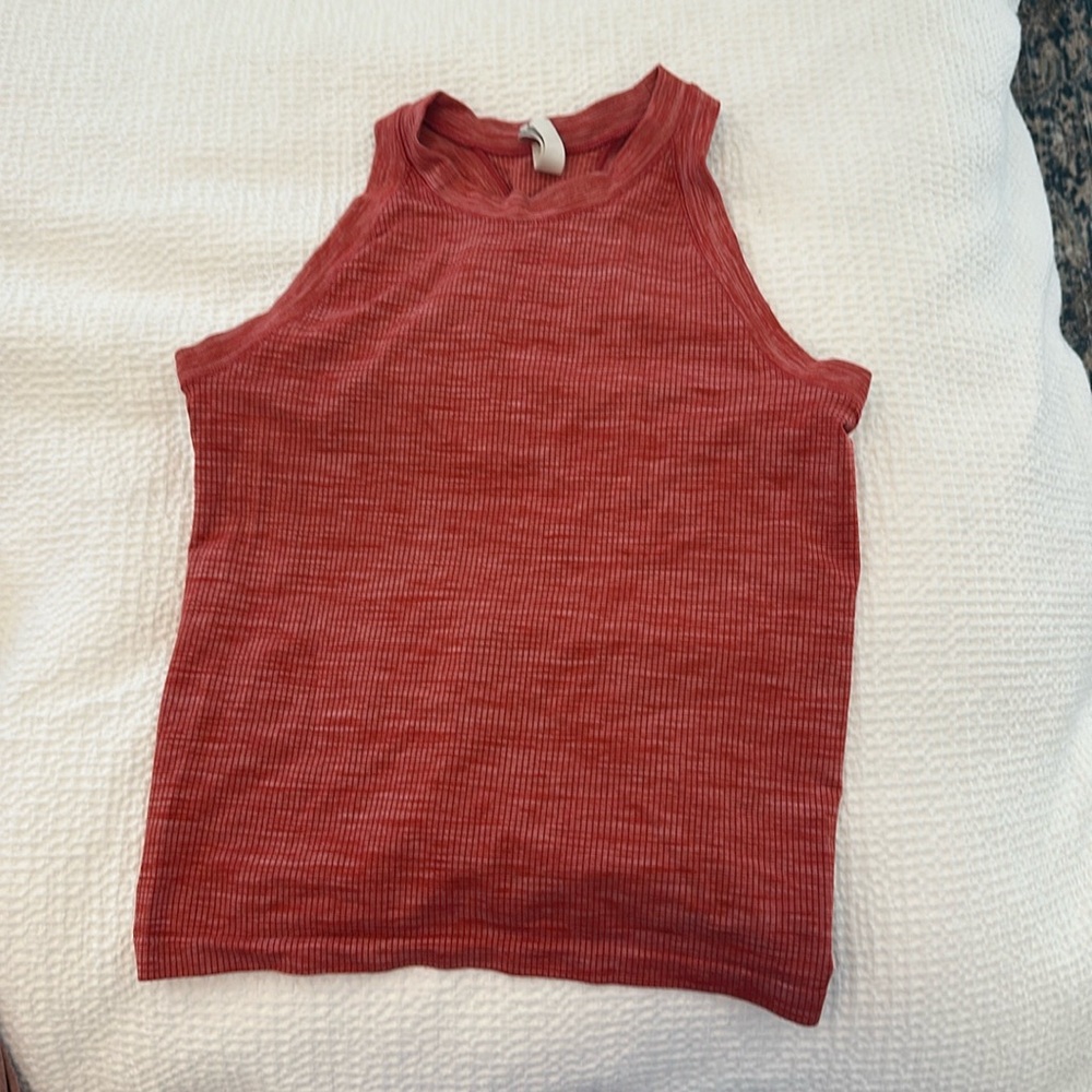 Athlete large workout top
